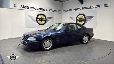 Lot 101 - 1996 MERCEDES SL280 AUTO
