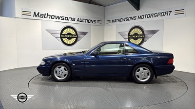 Lot 101 - 1996 MERCEDES SL280 AUTO