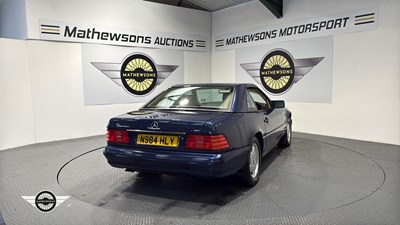 Lot 101 - 1996 MERCEDES SL280 AUTO