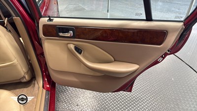 Lot 319 - 1998 ROVER 620 GSI