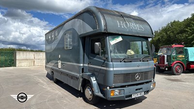 Lot 474 - 1996 MERCEDES 814