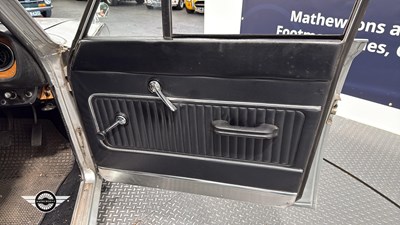 Lot 593 - 1969 FORD CORSAIR 3000