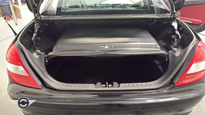 Lot 790 - 2005 MERCEDES SLK 350 AUTO