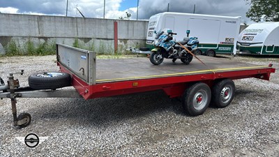 Lot 141 - TRAILER WITH RAMPS