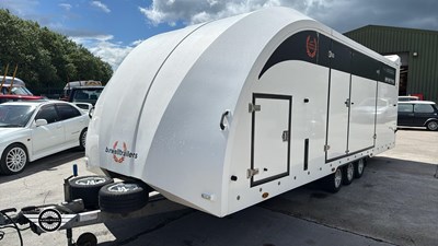 Lot 71 - BRIAN JAMES COVERED RACE TRAILER