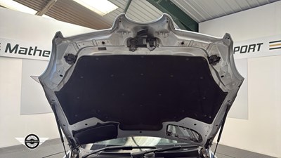 Lot 82 - 2006 MERCEDES SLK 350 AUTO