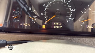 Lot 166 - 1998 MERCEDES C180 ELEGANCE AUTO
