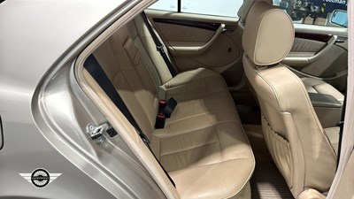 Lot 166 - 1998 MERCEDES C180 ELEGANCE AUTO