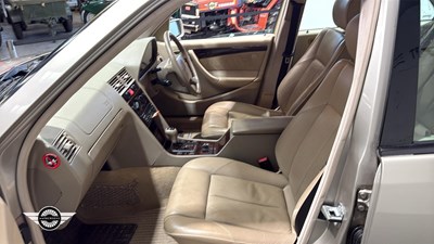 Lot 166 - 1998 MERCEDES C180 ELEGANCE AUTO