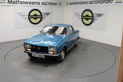 Lot 38 - 1974 PEUGEOT 304 CABRIOLET