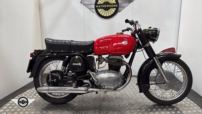 Lot 89 - 1956 GILERA B300 EXTRA