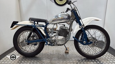 Lot 92 - 1965 GREEVES 24 TFS