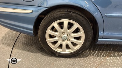 Lot 286 - 2002 JAGUAR X-TYPE V6