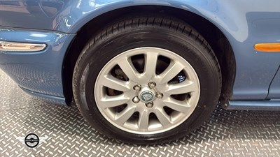 Lot 286 - 2002 JAGUAR X-TYPE V6