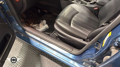 Lot 286 - 2002 JAGUAR X-TYPE V6