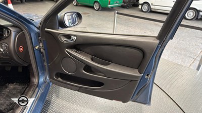 Lot 286 - 2002 JAGUAR X-TYPE V6