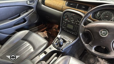 Lot 286 - 2002 JAGUAR X-TYPE V6