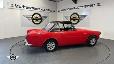 Lot 829 - 1964 SUNBEAM ALPINE