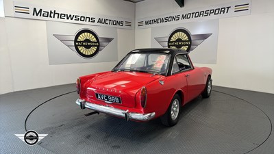 Lot 829 - 1964 SUNBEAM ALPINE