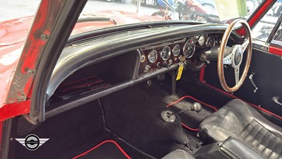Lot 829 - 1964 SUNBEAM ALPINE