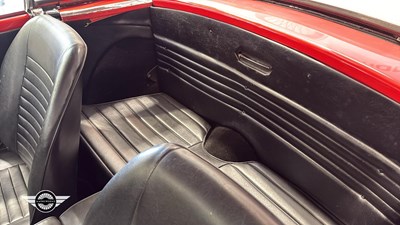 Lot 829 - 1964 SUNBEAM ALPINE