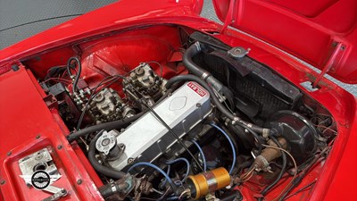 Lot 829 - 1964 SUNBEAM ALPINE