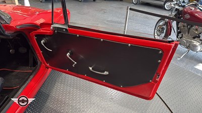 Lot 829 - 1964 SUNBEAM ALPINE