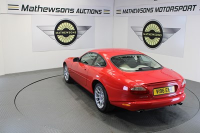 Lot 432 - 1999 JAGUAR XKR AUTO