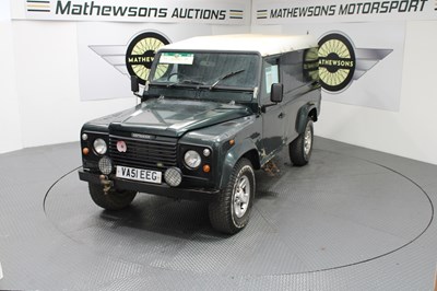 Lot 882 - 2002 LAND ROVER DEFENDER 110 COUNTY TD5