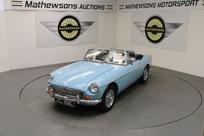 Lot 870 - 1972 MG ROADSTER