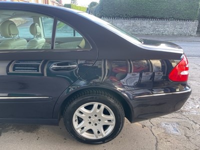 Lot 270 - 2004 MERCEDES E320 CDI ELEGANCE AUTO