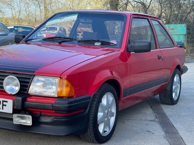 Lot 303 - 1983 FORD ESCORT RS1600I