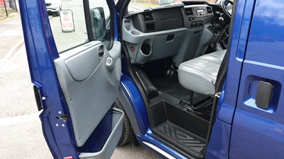 Lot 452 - 2007 FORD TRANSIT SPORT