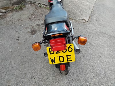 Lot 232 - 1985 HONDA CB250 RS