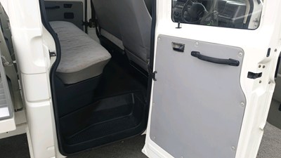 Lot 464 - 1997 VOLKSWAGEN T4 1000 D LWB