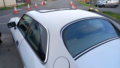 Lot 87 - 1992 JAGUAR XJ-S 4.0