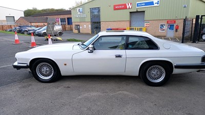 Lot 87 - 1992 JAGUAR XJ-S 4.0