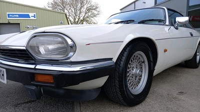 Lot 87 - 1992 JAGUAR XJ-S 4.0