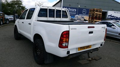 Lot 396 - 2010 TOYOTA HILUX