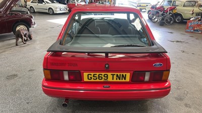 Lot 406 - 1990 FORD ESCORT XR3 INJECTION