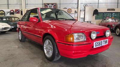 Lot 406 - 1990 FORD ESCORT XR3 INJECTION