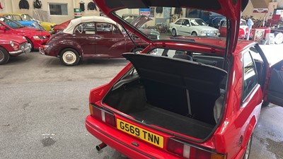 Lot 406 - 1990 FORD ESCORT XR3 INJECTION