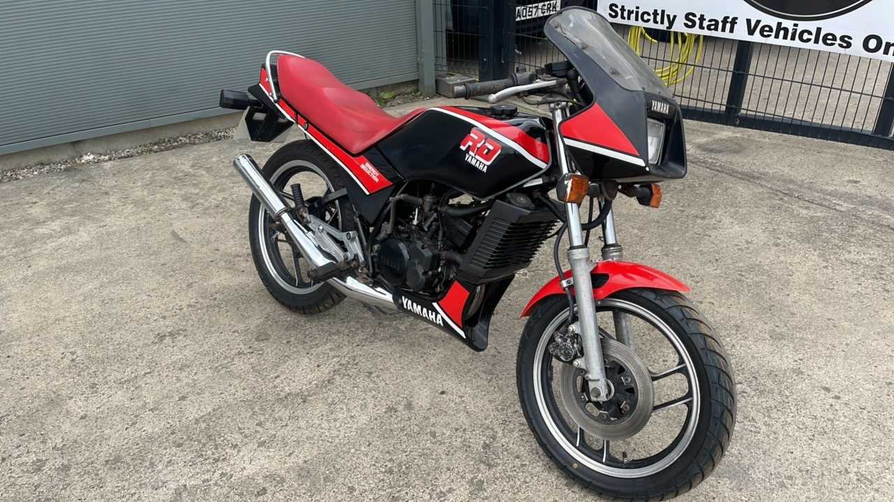 Lot 501 - 1986 YAMAHA RD125