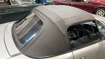 Lot 302 - 2001 MAZDA EUNOS ROADSTER MX5