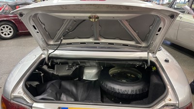 Lot 302 - 2001 MAZDA EUNOS ROADSTER MX5