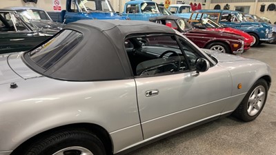 Lot 302 - 2001 MAZDA EUNOS ROADSTER MX5