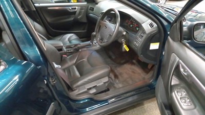 Lot 308 - 2002 VOLVO V70 SE AUTO