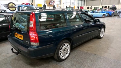 Lot 308 - 2002 VOLVO V70 SE AUTO