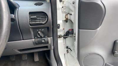 Lot 512 - 2005 VAUXHALL COMBO 2000 CDTI 16V