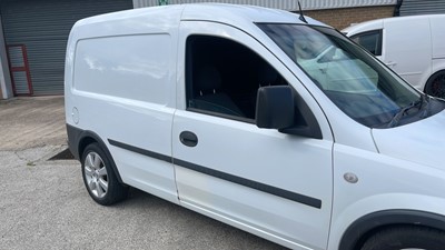Lot 512 - 2005 VAUXHALL COMBO 2000 CDTI 16V